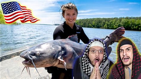 NOODLING Giant Catfish w/ HANNAH BARRON!! (Catch N' Cook).